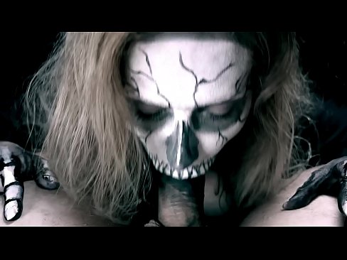 ❤️ Demone Meedchen saugt Hunn mat hirem schwaarze Mond a schléckt kum. ️ Sexvideo bei eis lb.dewporn.ru